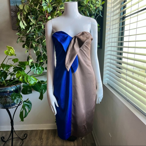 Halston Heritage Dresses & Skirts - NWT Halston Heritage Strapless Two-Tone Mini Dress